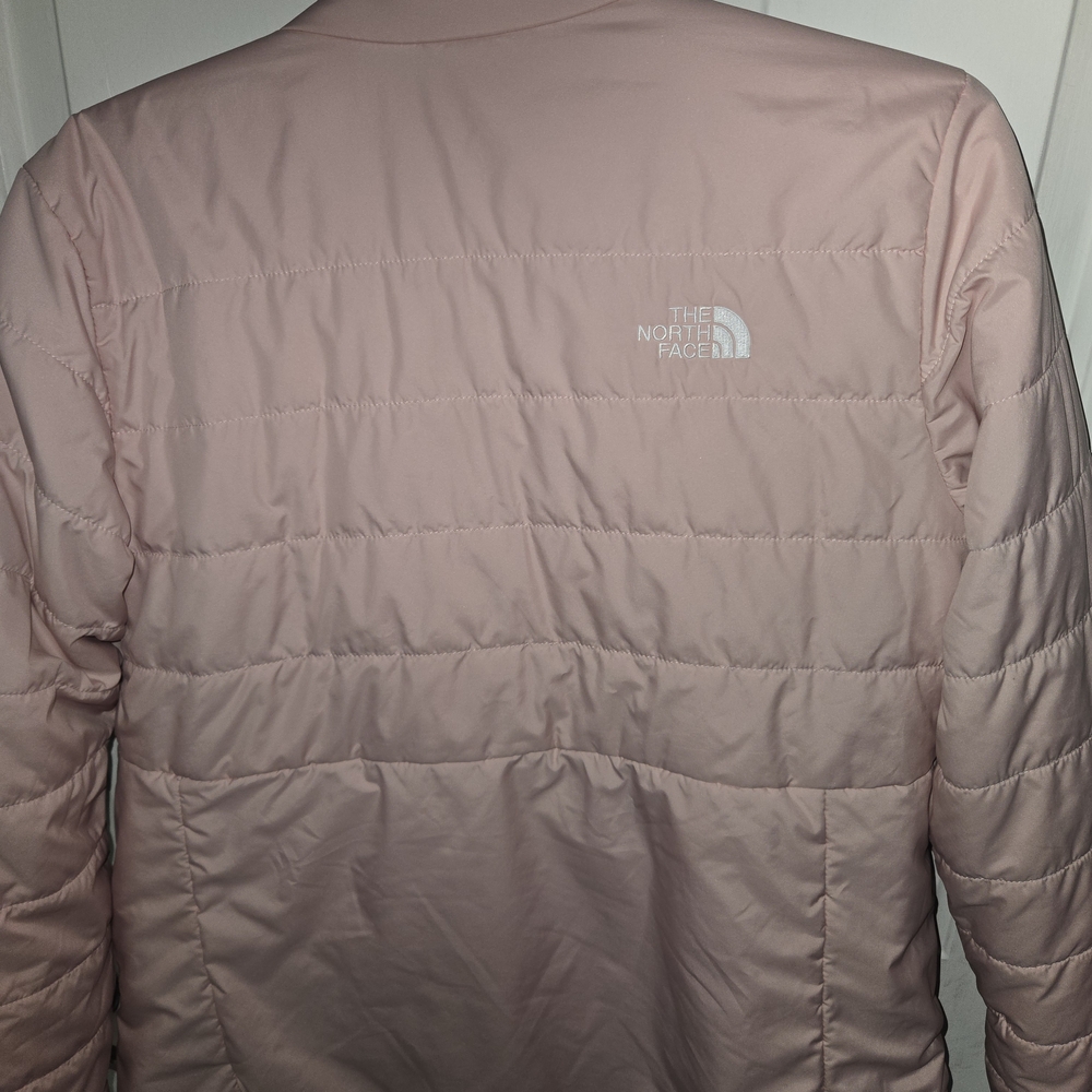 The North Face Women's Blush Pink Insulated Puffer Jacket - Picture 5 of 8
